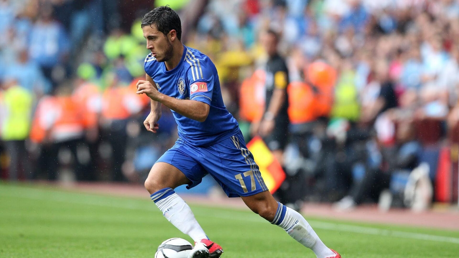 Scout与30激战切尔西分钟，重要助攻胜负难料！，莱万多夫斯基焦点对战比赛高潮迭起